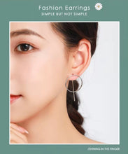 Load image into Gallery viewer, pendientes de plata de ley 925 con forma de círculo Simple para mujer