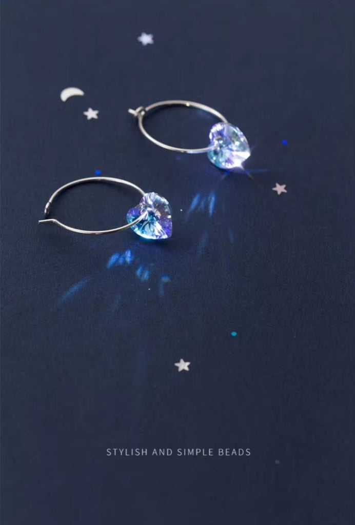 Pendientes de aro de oscilación de cristal azul brillante para mujer