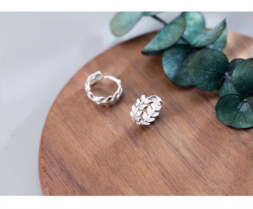 pendientes de aro redondos de hoja de árbol de la suerte para mujer