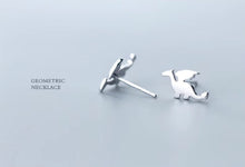 Cargar imagen en el visor de la galería, pendientes de tuerca de dinosaurio para mujer, aretes pequeños de Plata de Ley 925