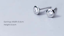 Load image into Gallery viewer, pendientes de plata de ley 925 con circonita AAA para mujer, aretes redondos sencillos