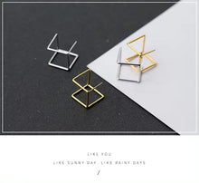 Load image into Gallery viewer, pendientes de plata de ley 925 con forma de cubo geométrico para mujer