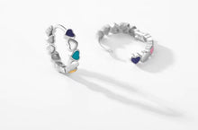 Load image into Gallery viewer, pendientes de aro de Plata de Ley 925 con corazones de amor