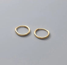 Load image into Gallery viewer, pendientes de aro de Plata de Ley 925 para mujer, aretes pequeños