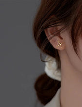 Load image into Gallery viewer, pendientes de plata de ley 100% para mujer, aretes sencillos con forma de X, Color dorado
