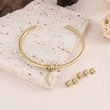 Load image into Gallery viewer, Pulsera de cuentas con nombre grabado personalizado