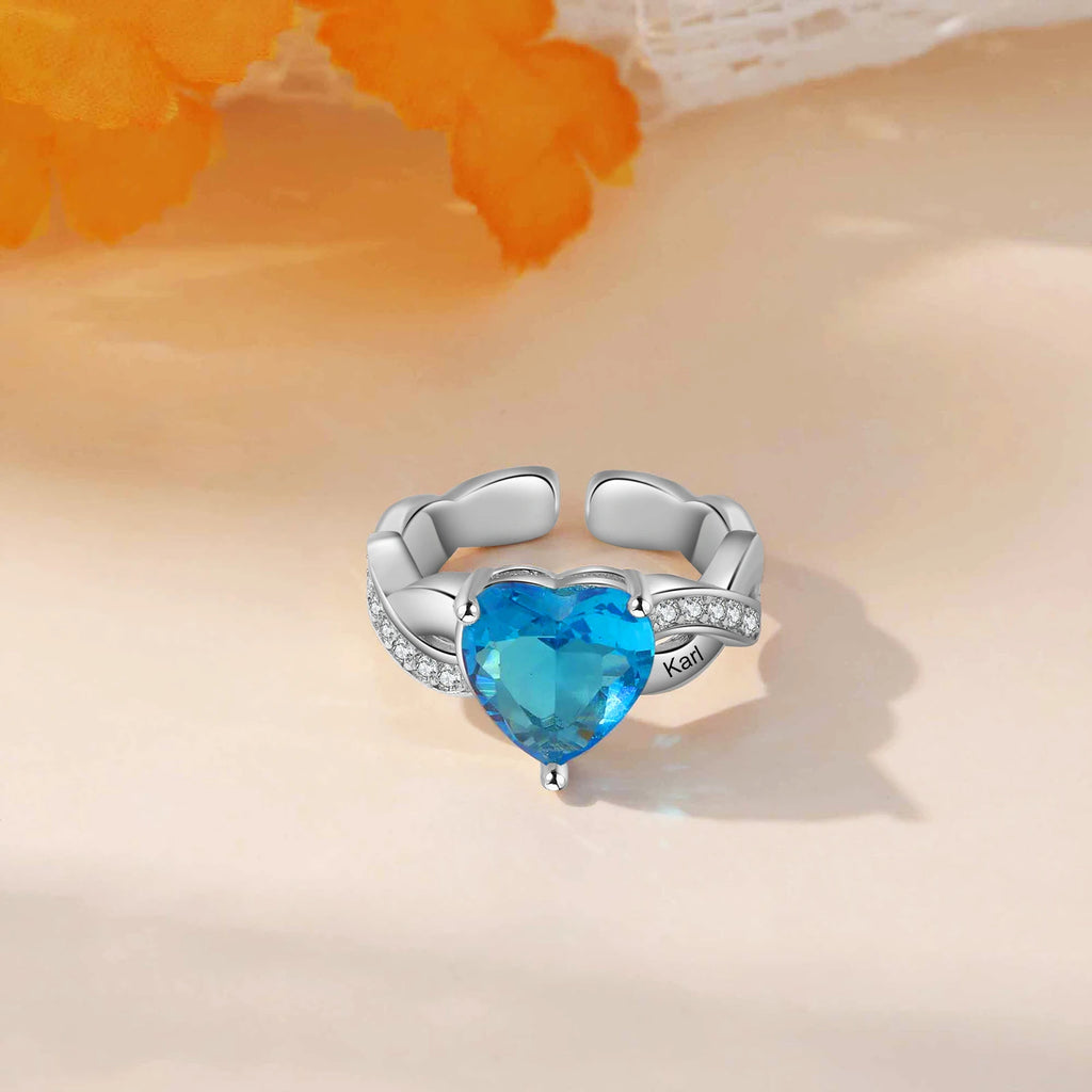 Anillo de piedra natal de corazón personalizado clásico