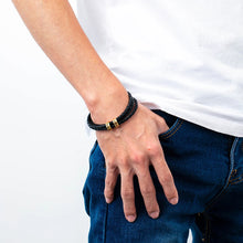 Cargar imagen en el visor de la galería, pulsera de cuero multicapa personalizada para hombre
