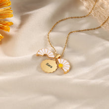 Cargar imagen en el visor de la galería, Collar con medallón de flores personalizado para mujer, cadena con nombre
