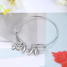 Load image into Gallery viewer, Pulsera personalizada de acero inoxidable con etiquetas de nombre grabadas para mujer