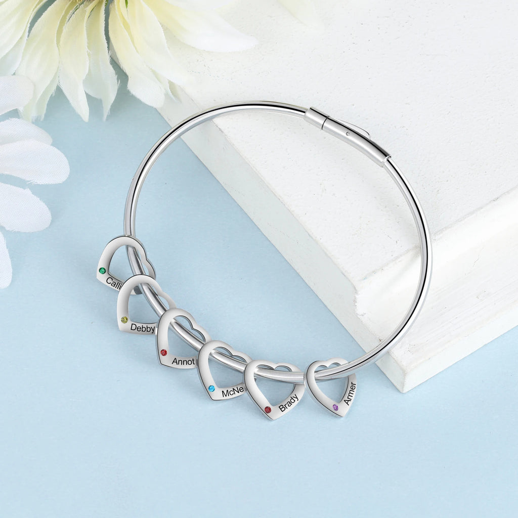 Pulsera con abalorio de corazón y nombre grabado personalizado con incrustaciones de 2-6 piedra natal