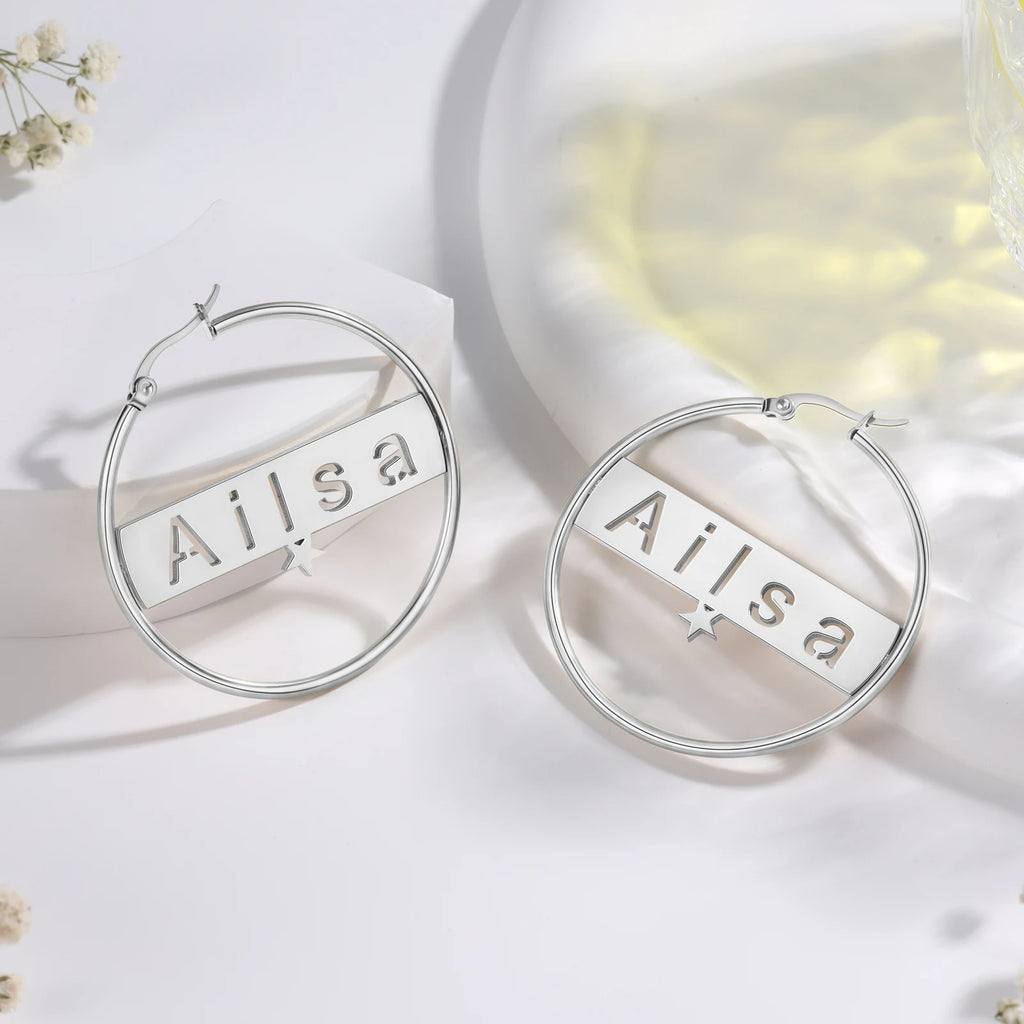 pendientes de acero inoxidable con placa con nombre personalizada para mujer