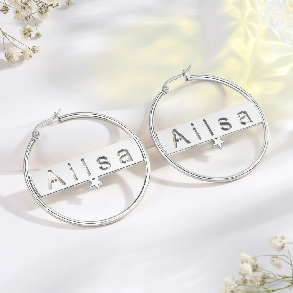 pendientes de acero inoxidable con placa con nombre personalizada para mujer