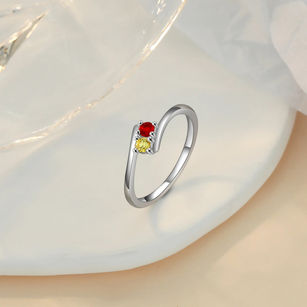 Anillos de piedra natal personalizados para mujer