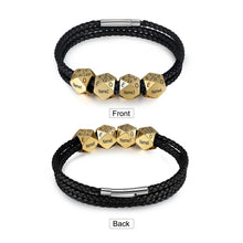 Load image into Gallery viewer, Pulsera de cuero con grabado personalizado para hombre