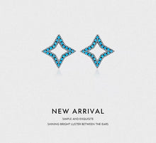 Load image into Gallery viewer, pendientes minimalistas de Plata de Ley 925 para mujer
