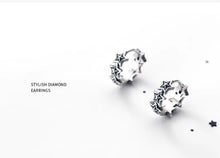 Load image into Gallery viewer, pendientes de plata de ley 925 con forma de estrella para mujer, aretes exquisitos y apilables