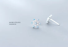 Load image into Gallery viewer, pendientes de plata de ley 925 con forma de copo de nieve para mujer