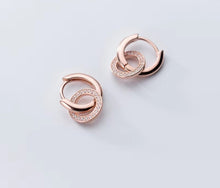 Load image into Gallery viewer, pendientes de aro brillantes para mujer