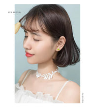 Cargar imagen en el visor de la galería, pendientes de tuerca de hoja de árbol de hojas verdes frescas para mujer y niña