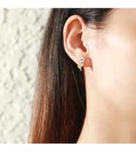 Load image into Gallery viewer, pendientes de plata de ley 925 con forma de flor y ópalo para mujer