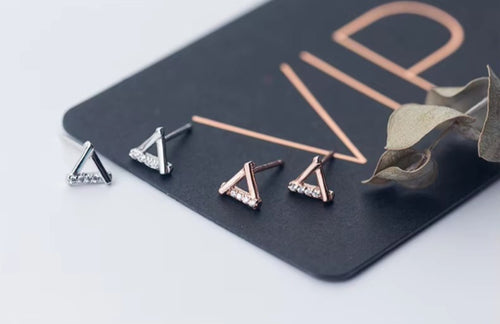 pendientes de plata de ley 925 con forma de triángulo para mujer, aretes pequeños