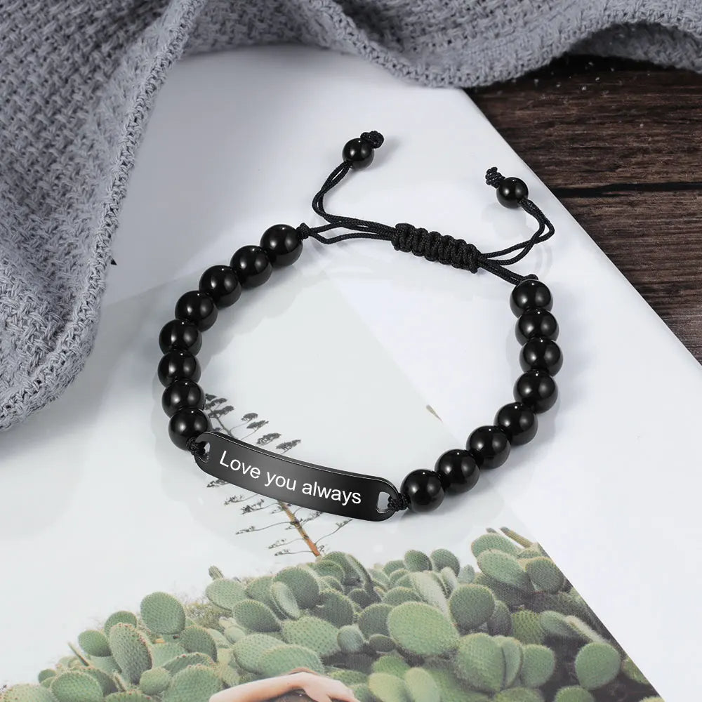 Pulsera de acero inoxidable personalizada con grabado de nombres