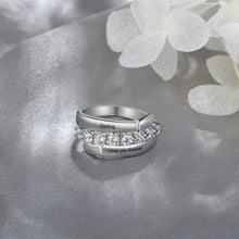 Load image into Gallery viewer, Anillo de compromiso de boda con grabado personalizado