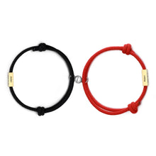 Cargar imagen en el visor de la galería, Pulsera magnética de acero inoxidable personalizada para pareja