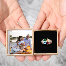 Load image into Gallery viewer, Caja de regalo personalizada con foto y flor de Rosa