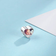 Load image into Gallery viewer, Cuentas personalizables para fabricación de joyas, abalorios con forma de corazón y pies de bebé, aptos para pulsera, collares y fotos personalizadas, (JewelOra AS101983)