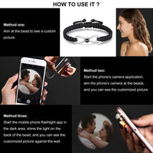 Load image into Gallery viewer, Pulsera de cadena de cuerda ajustable con proyección de foto personalizada para mujer