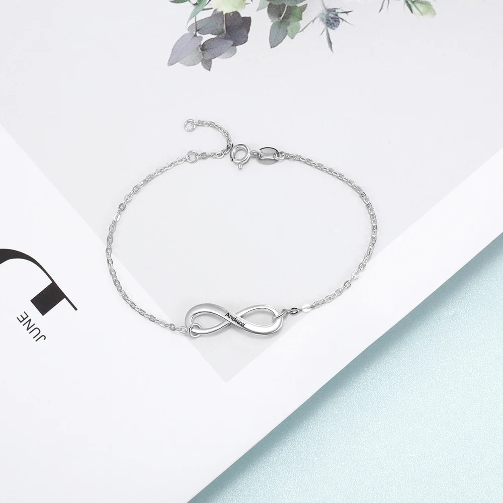 Pulseras personalizadas con nombre para mujer