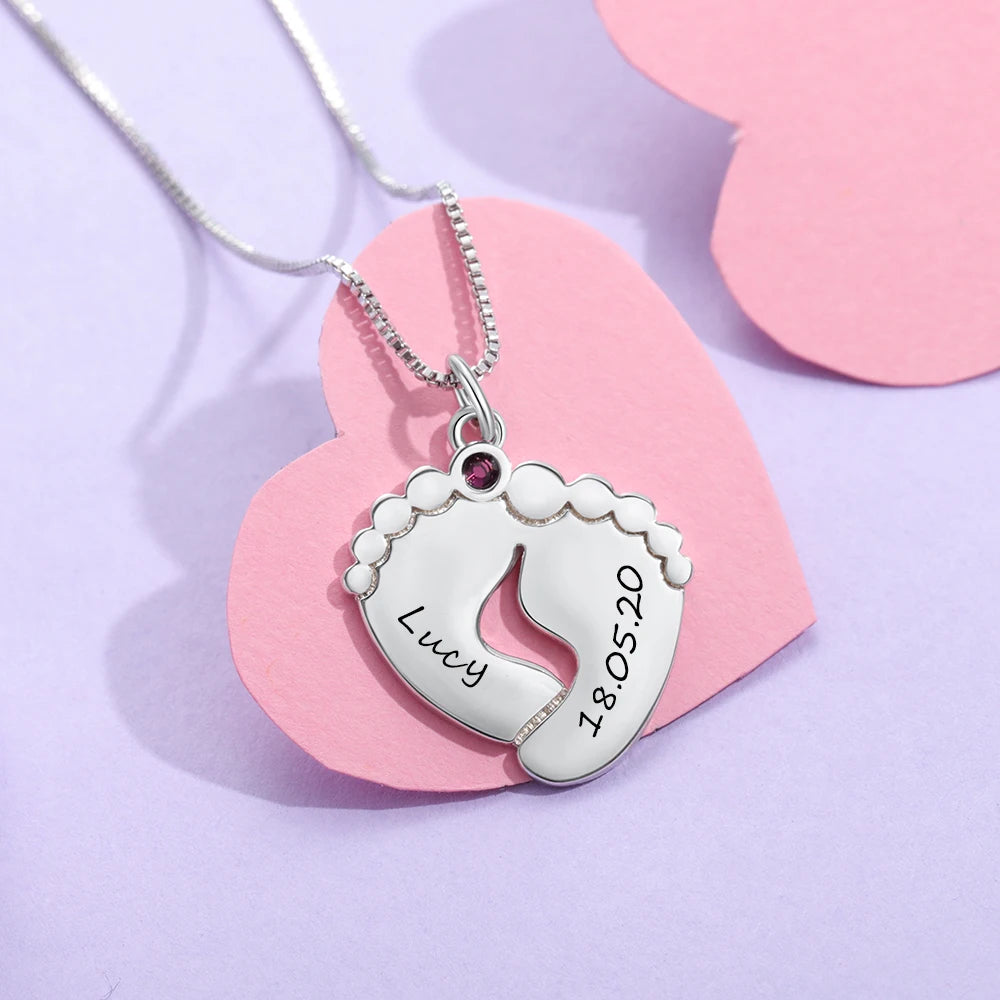 Collar personalizado de pies de bebé con piedra natal