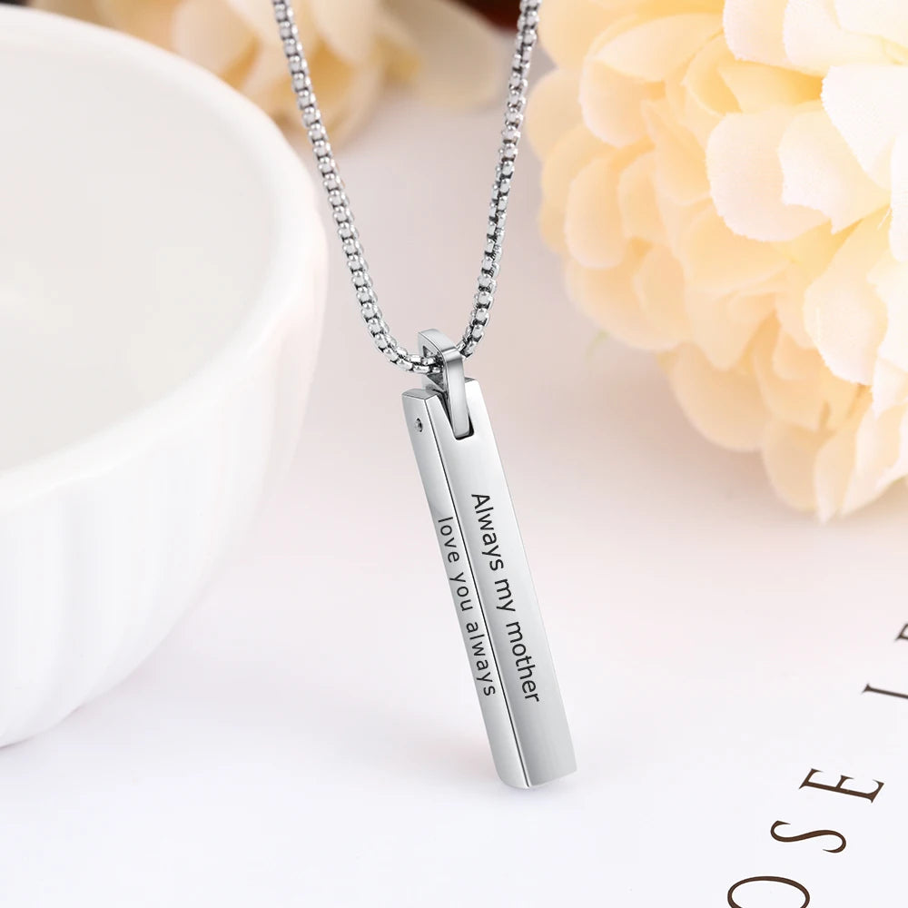 colgante de acero inoxidable con grabado personalizado para mujer