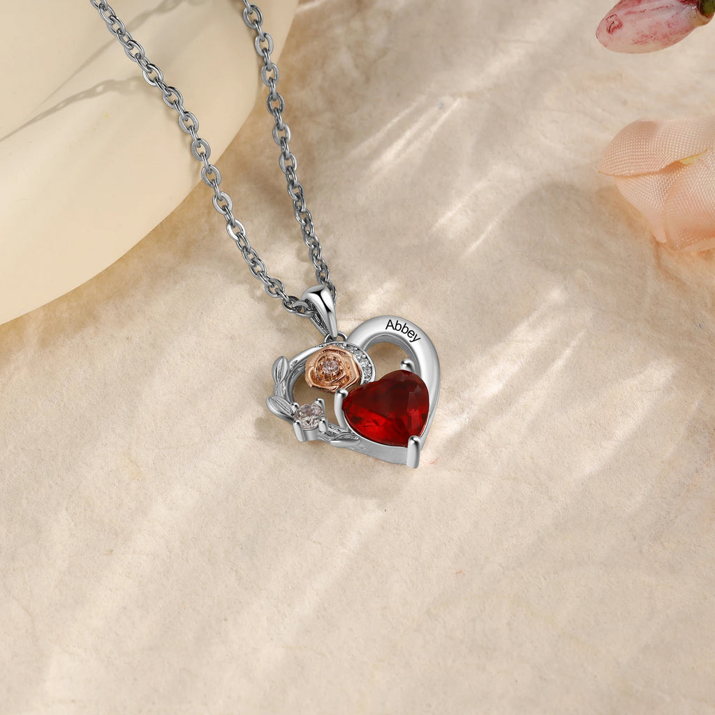 Collar de corazón con grabado personalizado