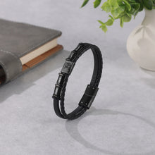 Load image into Gallery viewer, Pulsera de cuero personalizada para hombre