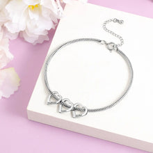 Load image into Gallery viewer, Pulseras personalizadas con dijes de corazón de acero inoxidable para mujer