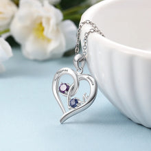 Load image into Gallery viewer, collar de corazón personalizado de plata de ley 925 con piedra natal &quot;LOVE&quot;