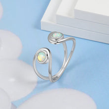 Cargar imagen en el visor de la galería, anillo redondo de ópalo blanco para mujer