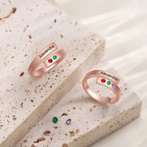 Anillo abierto con nombre personalizado para mujer