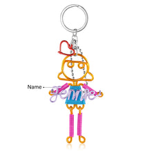 Load image into Gallery viewer, JewelOra-llavero con placa de identificación personalizada para niño y niña, llaveros de alambre de aluminio con nombre personalizado para mujer, regalos de cumpleaños