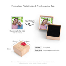 Load image into Gallery viewer, Caja de regalo personalizada con foto y flor de Rosa