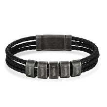 Load image into Gallery viewer, Pulsera de cuero trenzado con grabado personalizado para hombre