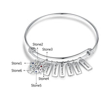 Load image into Gallery viewer, Pulsera personalizada de acero inoxidable con etiquetas de nombre grabadas para mujer